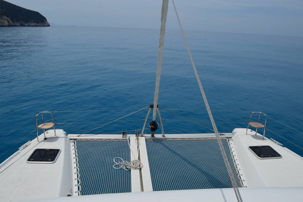 Lagoon 42 FANTASEA (generator, air condition, 1 SUP free of charge)