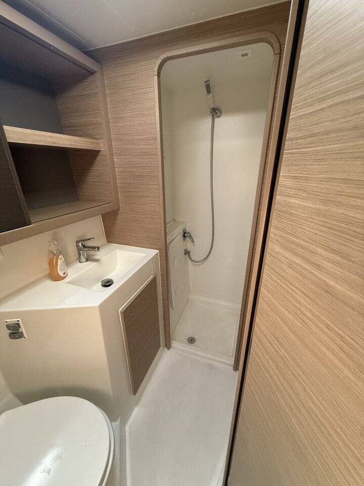 Lagoon 42 Tigeer Royale