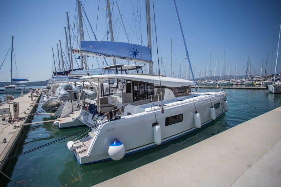Lagoon 42 • La Colombe  447/2025