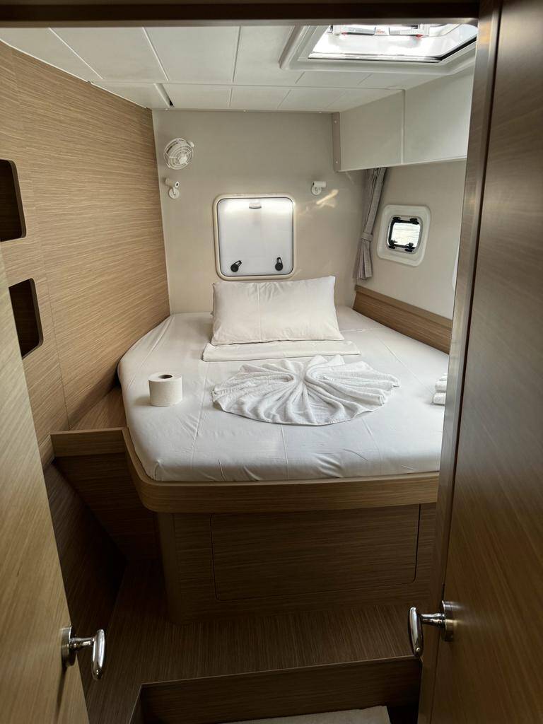 Lagoon 42 STAR VI