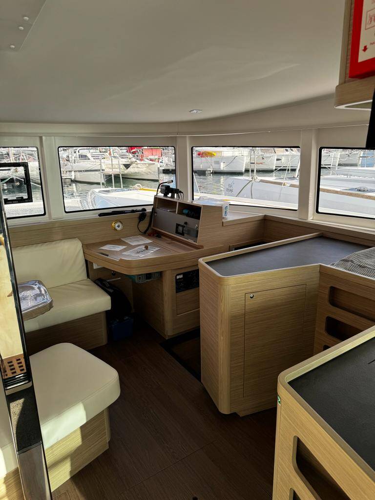 Lagoon 42 STAR VI