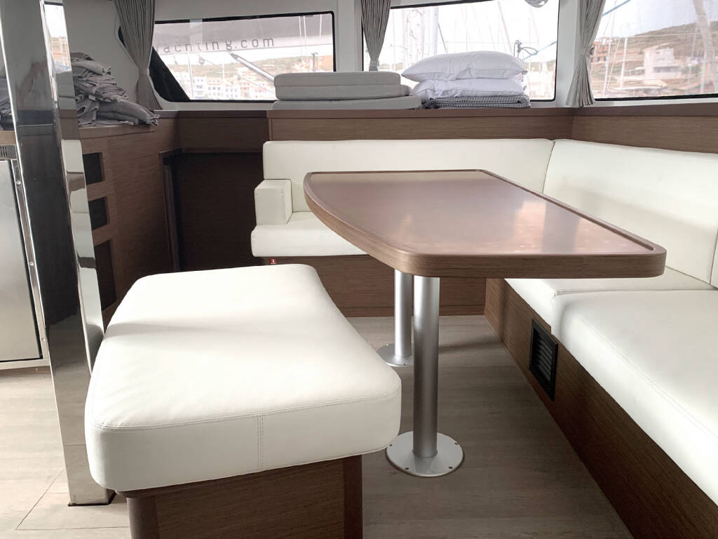 Lagoon 42 Zoe