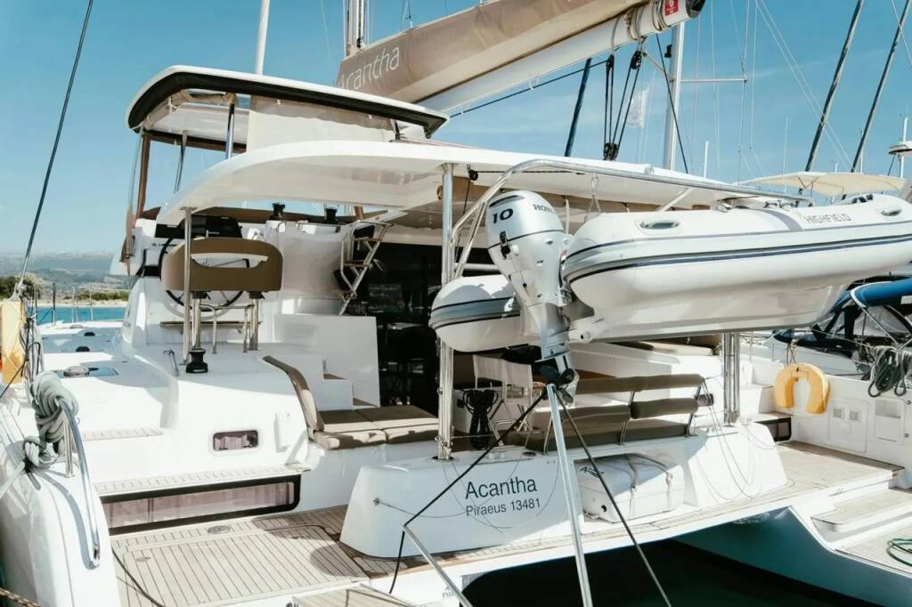 Lagoon 42 Acantha