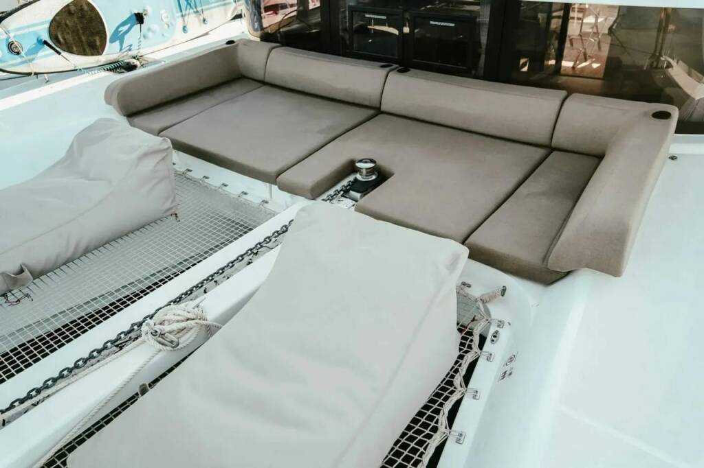 Lagoon 42 Acantha