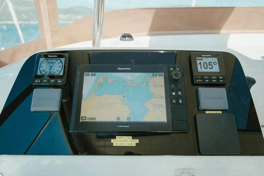 Lagoon 42 Acantha