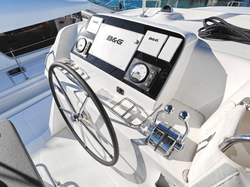 Lagoon 42 SEA YA