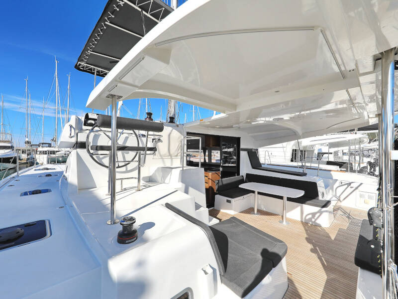 Lagoon 42 SEA YA