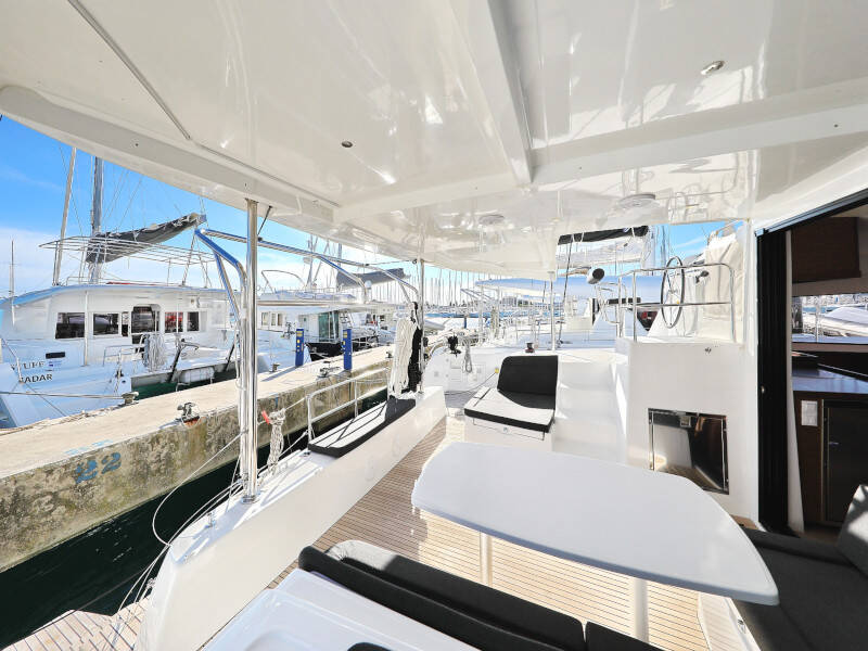 Lagoon 42 SEA YA