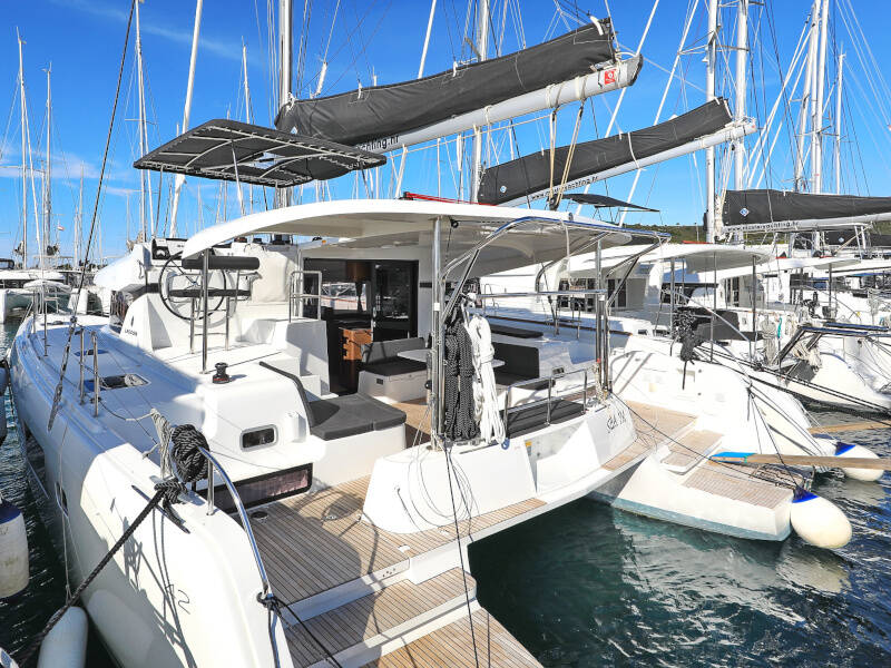 Lagoon 42 SEA YA