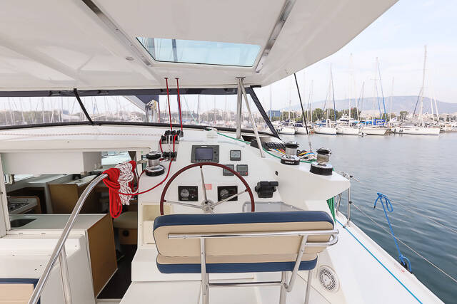 Lagoon 420 SAMBA