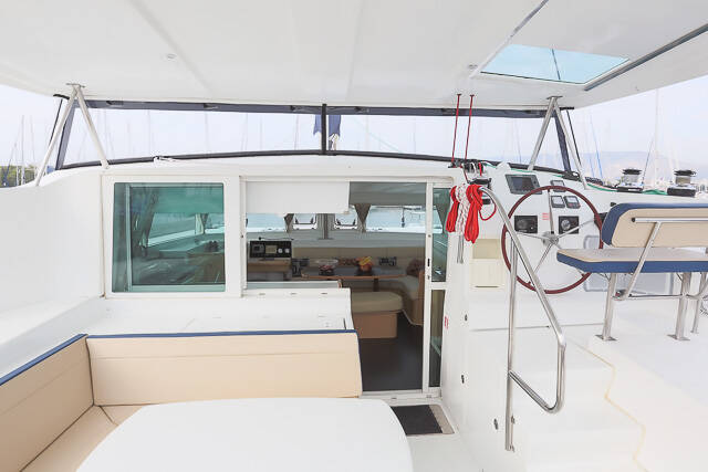 Lagoon 420 SAMBA