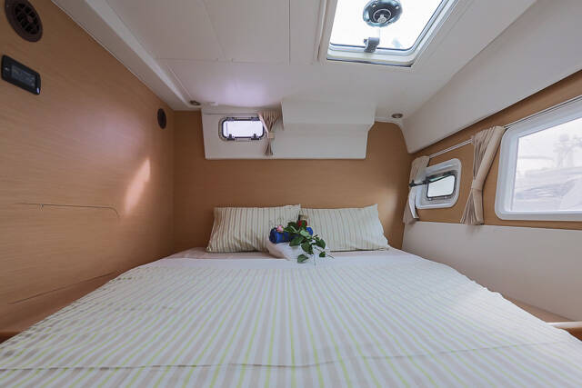 Lagoon 420 SAMBA