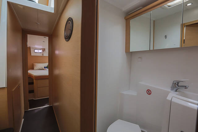 Lagoon 420 SAMBA