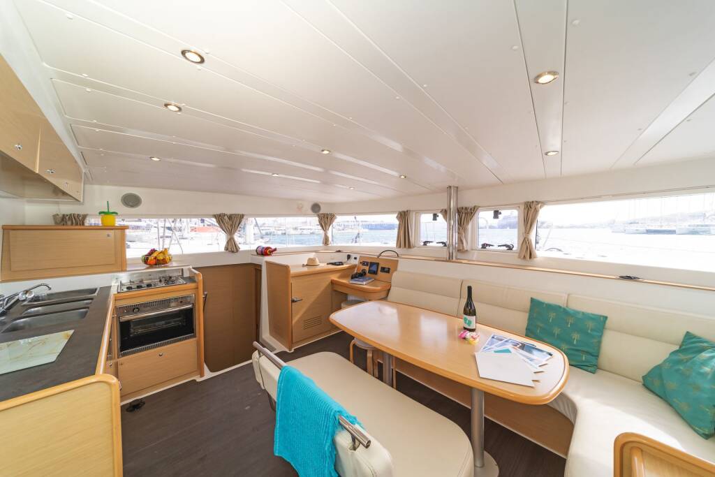 Lagoon 421 Silverstar II