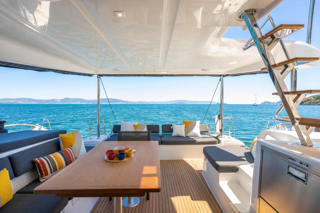 Lagoon 43 Active.Cruises