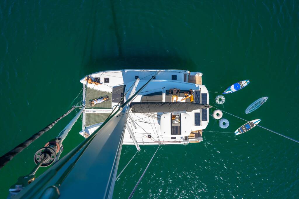 Lagoon 43 Active.Cruises