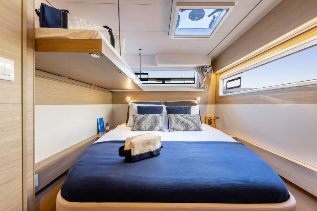 Lagoon 43 Active.Cruises