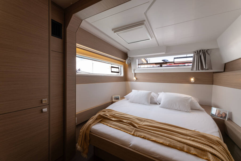 Lagoon 43 ARIA