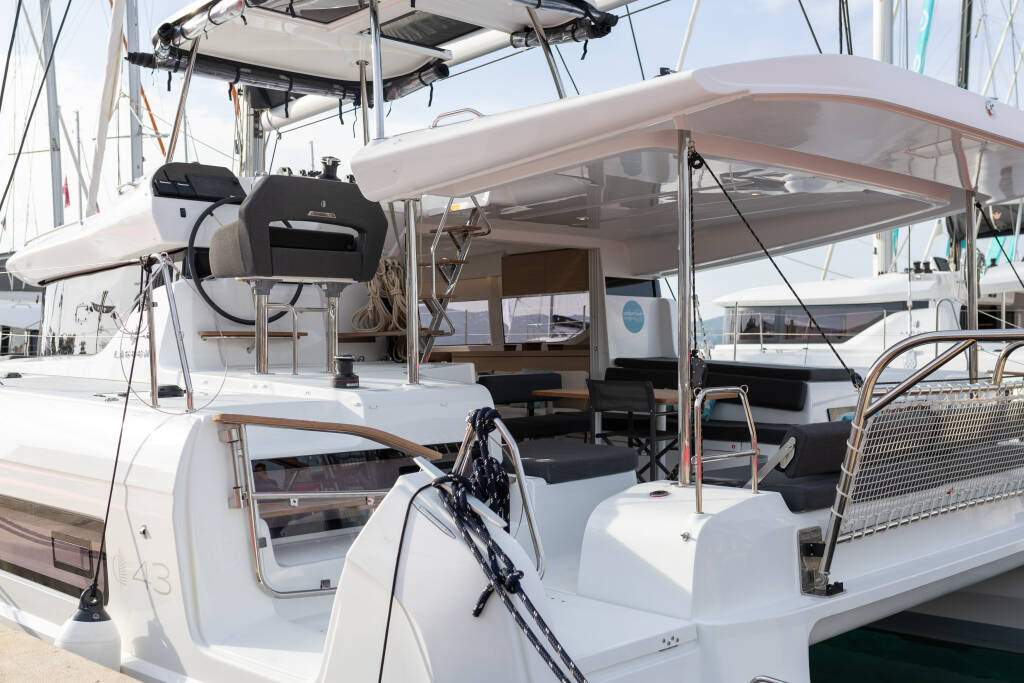 Lagoon 43 ARIA
