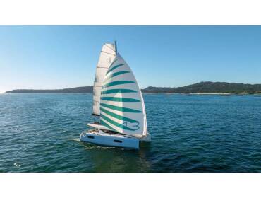 Lagoon 43 • ANGIAS