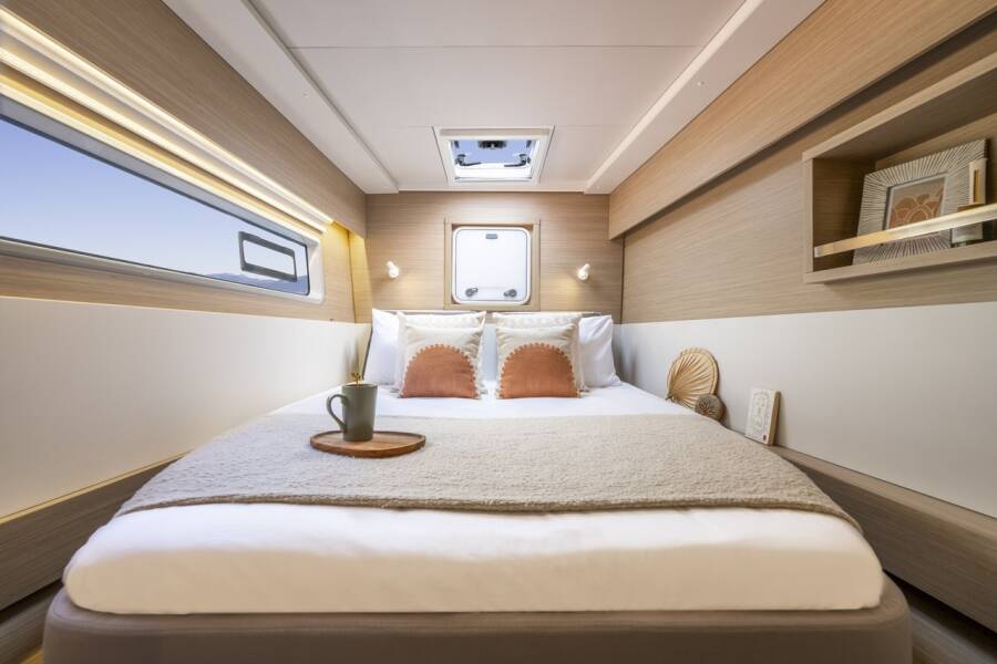 Lagoon 43 Cloud Dancer 2