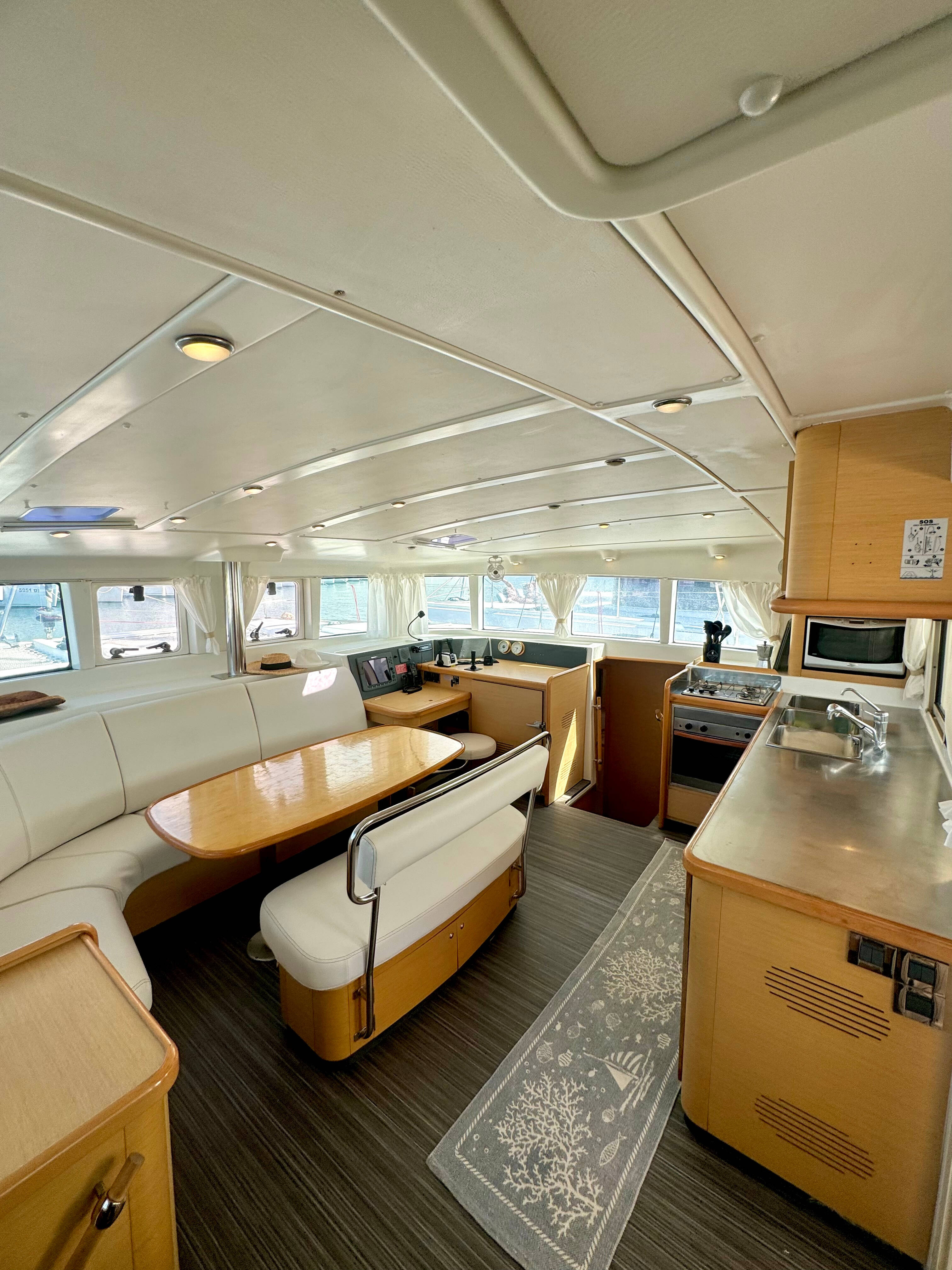 Lagoon 440 Hot Wind