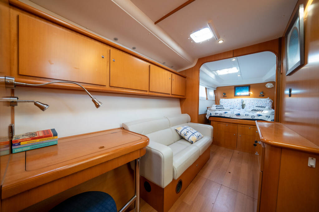 Lagoon 440  Anares