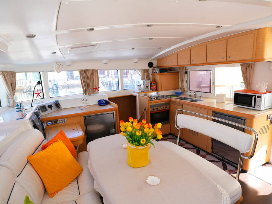 Lagoon 440 Marlin