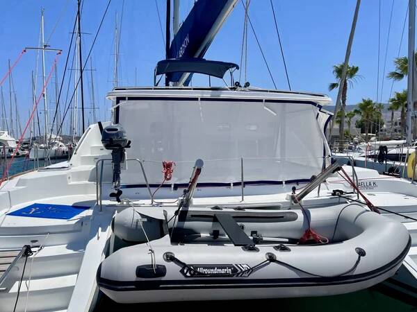 Lagoon 440 Strawberry