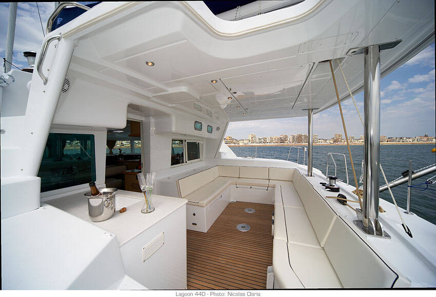 Lagoon 440 Strawberry