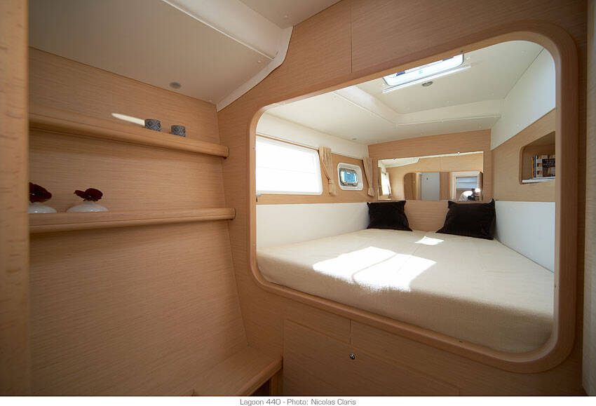 Lagoon 440 Strawberry