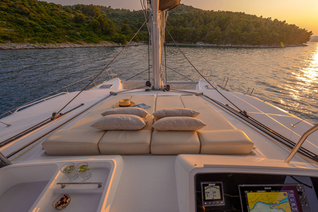 Lagoon 450 F Luxury BRIGHT MOON 