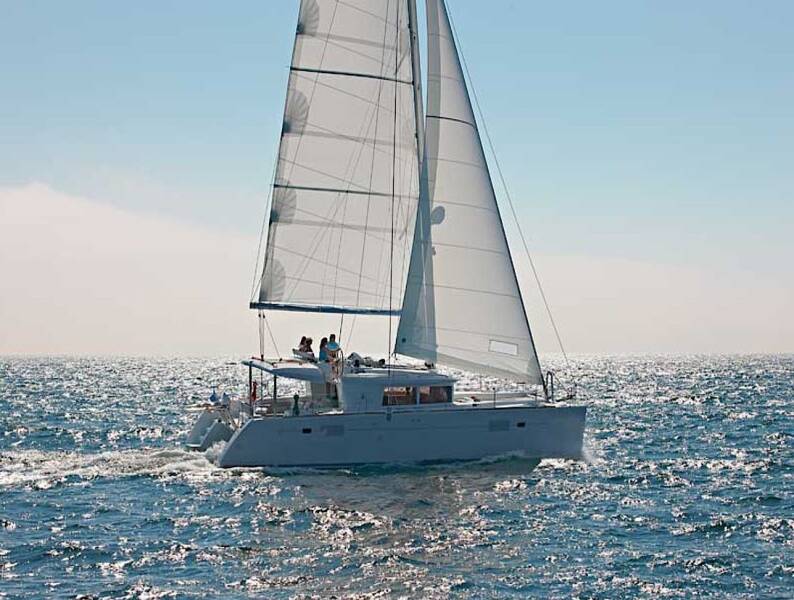 Lagoon 450 F • LOUMILIS II