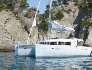 Lagoon 450 F • Solstice 