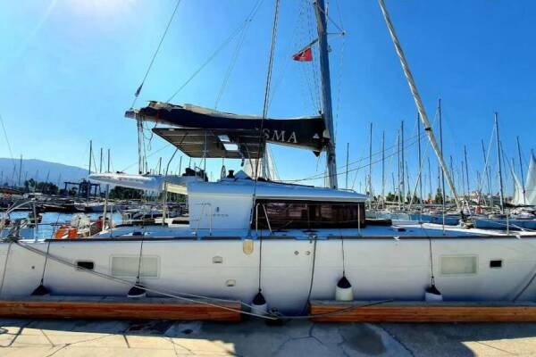 Lagoon 450 F • Isma