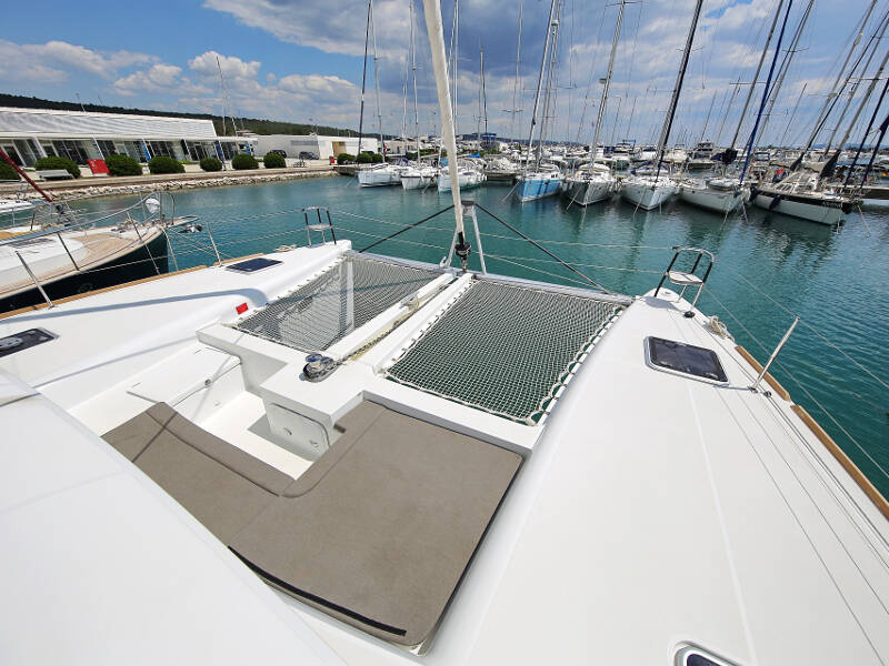 Lagoon 450 F LADIES&GENTLEMEN