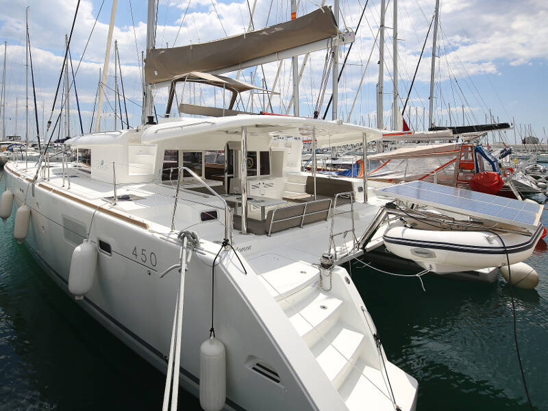 Lagoon 450 F LADIES&GENTLEMEN