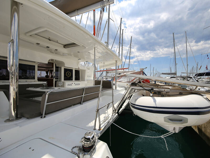 Lagoon 450 F LADIES&GENTLEMEN