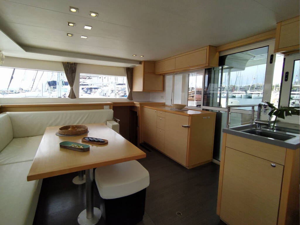 Lagoon 450 F AZRAQ (refit 2023)