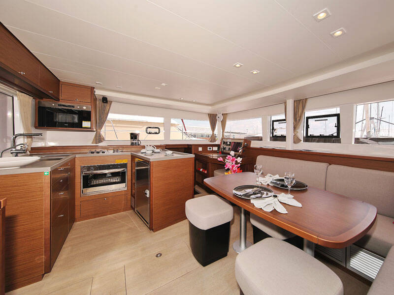 Lagoon 450 F PARADISE
