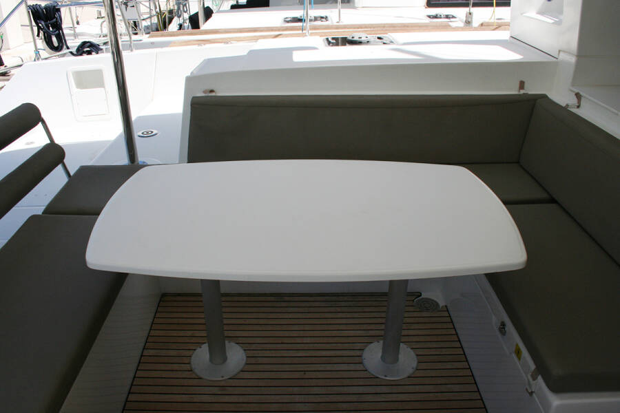 Lagoon 450 F 