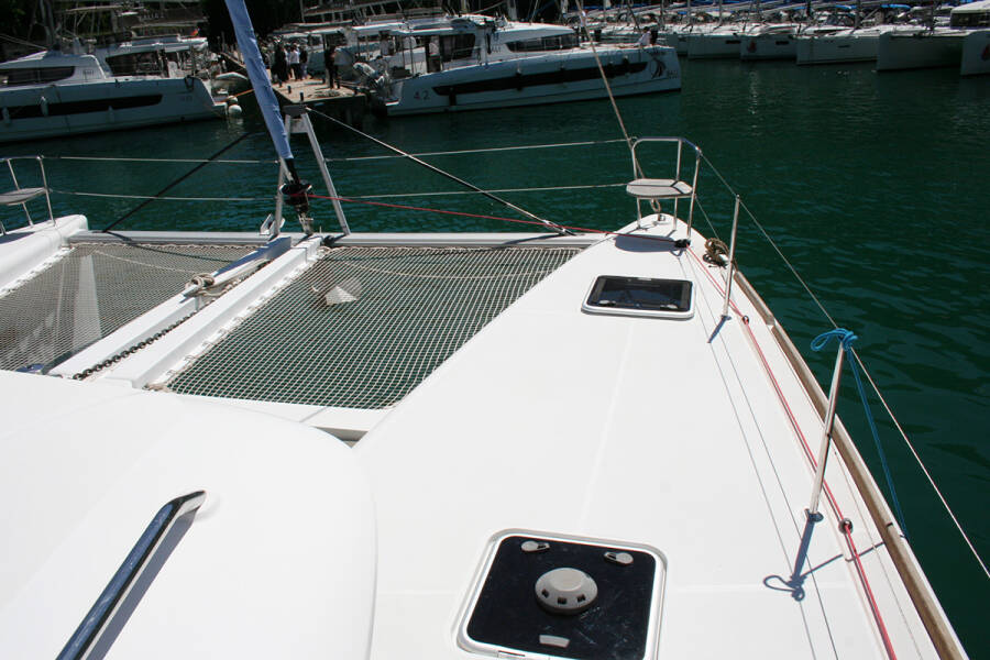 Lagoon 450 F 