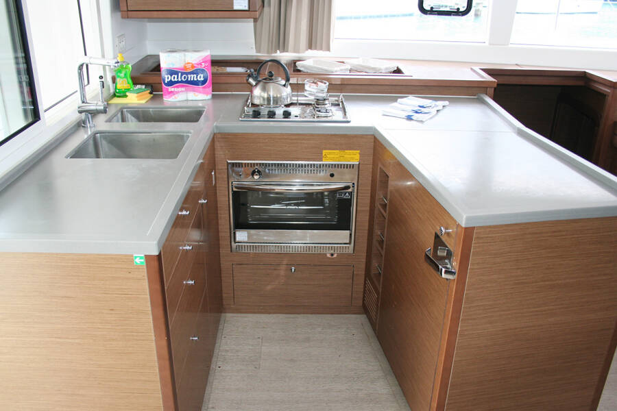 Lagoon 450 F 