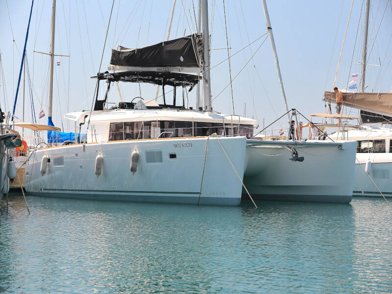 Lagoon 450 F HOT STUFF