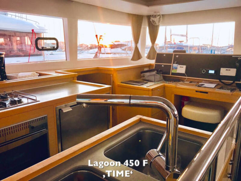Lagoon 450 F TIME 
