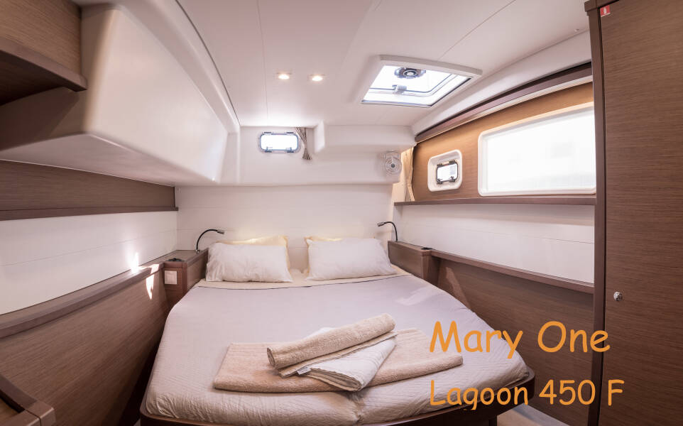 Lagoon 450 F Mary One