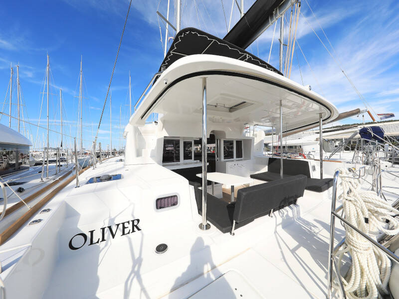 Lagoon 450 F OLIVER