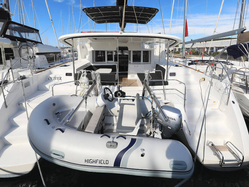 Lagoon 450 F OLIVER