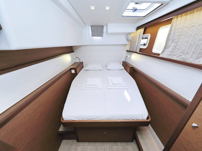 Lagoon 450 F OLIVER