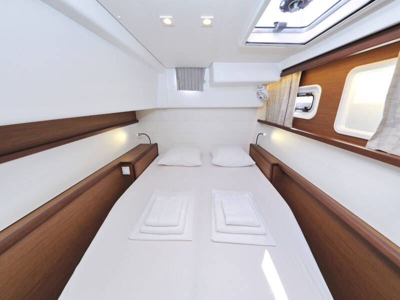 Lagoon 450 F OLIVER